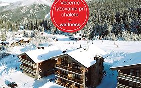 Chaletski Jasna, Ski-In & Ski-Out